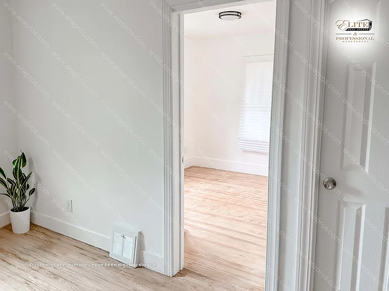 2515 Bagley St — Photo 10