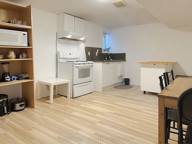 4 Longbridge Rd — Photo 23