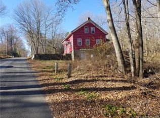 350 Ledge Rd, Killingly, CT 06241