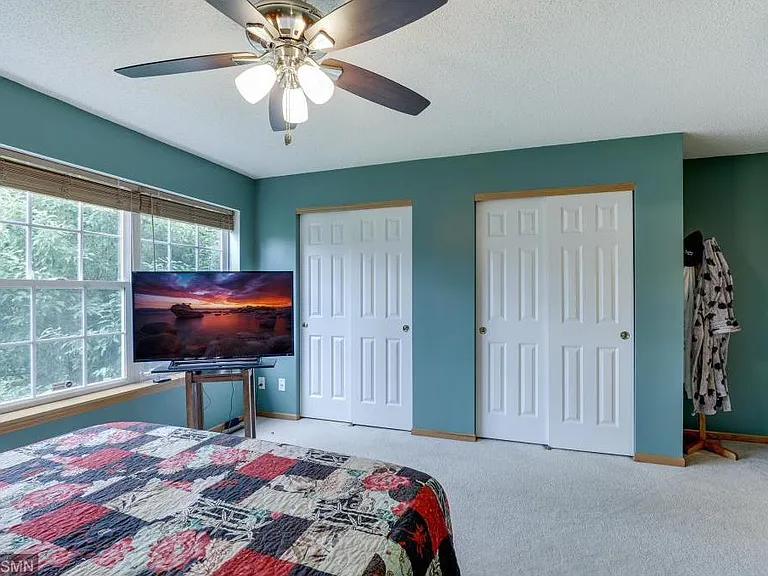651 Providence Dr — Photo 16