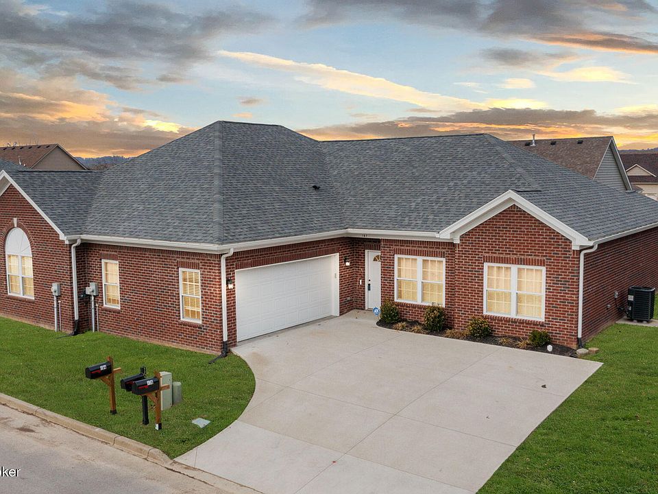 1st image of 167 Bullitt Creek Dr #19
