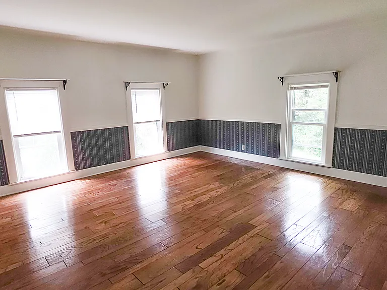 11718 Thayer Rd #2 — Photo 18