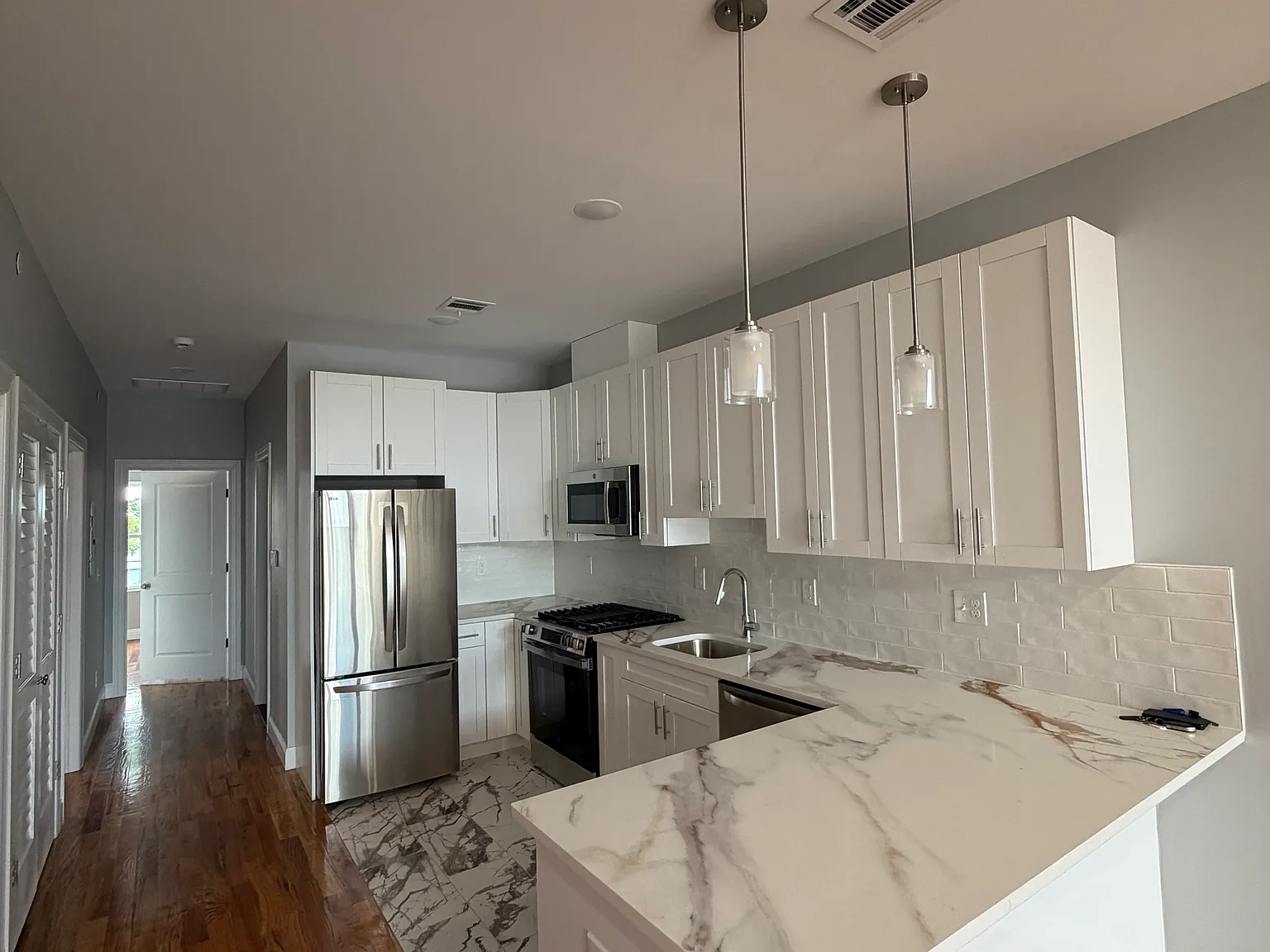 512 S 15th St — Photo 3