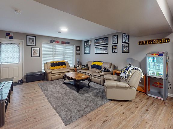 5th image of 207 Sweet Cherry Ct