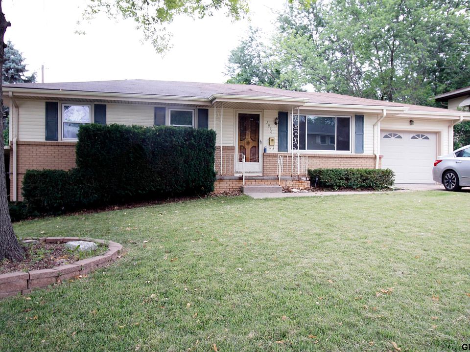 1st image of 2916 Greene Ave