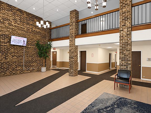 3rd image of 1463 Mercury Dr APT 219