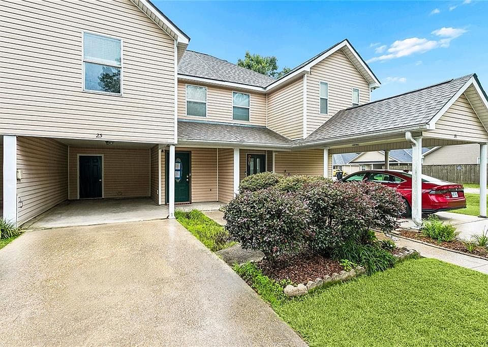 1st image of 14235 Woodlands Dr Unit 25