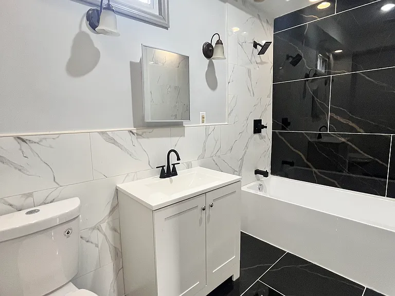 156 Wegman Pkwy #3 — Photo 11