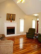4th image of 312 N Myrtle St