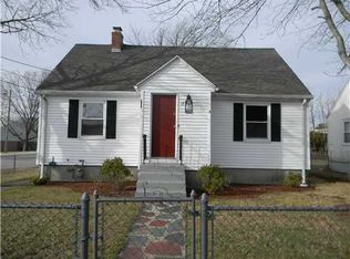 17 Judith Ave, Warwick, RI 02889