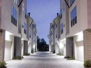 5218 Petty St, Houston, TX 77007