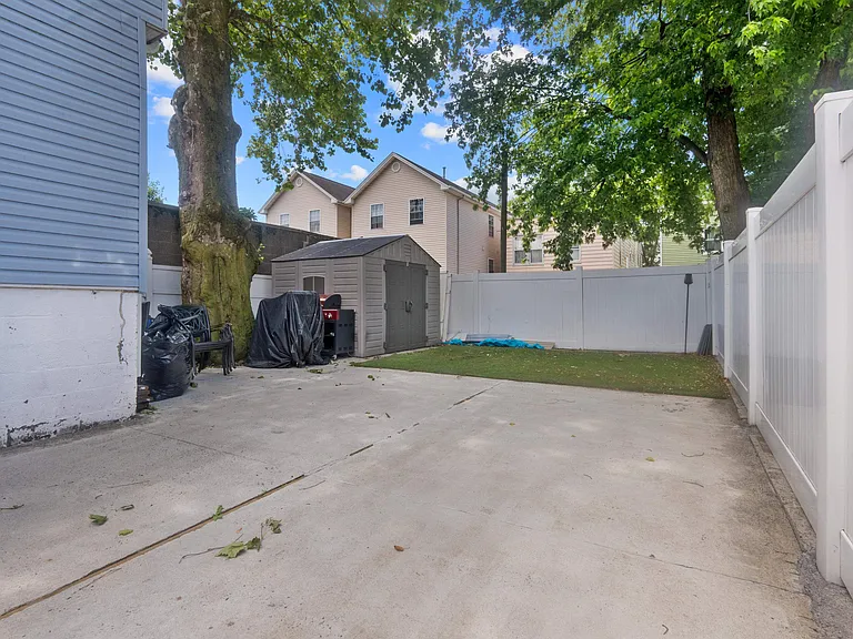 271 Cator Ave #1 — Photo 12