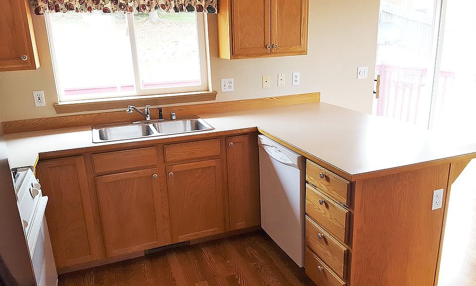 1st image of 7343 Canyon Vista Pl NE