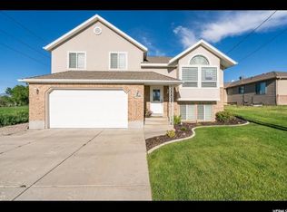 4588 S 3100 W, Roy, UT 84067