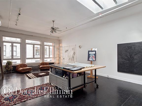 3rd image of 284 Lafayette St APT 6D