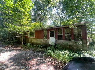 102 Bryden Beach Rd, Tunkhannock, PA 18657