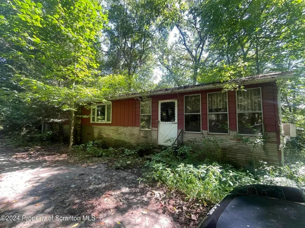 102 Bryden Beach Rd, Tunkhannock, PA 18657
