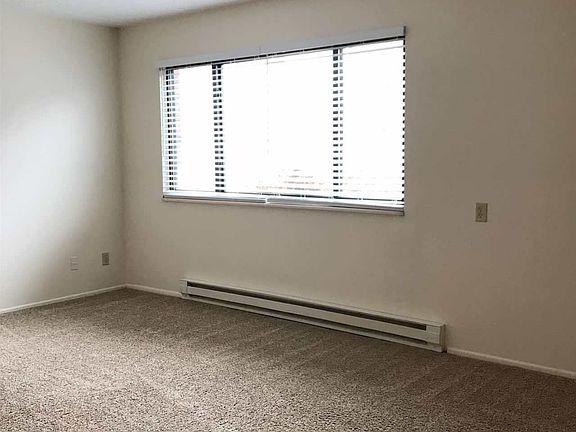 3rd image of 3107 Palm Ct #10703333