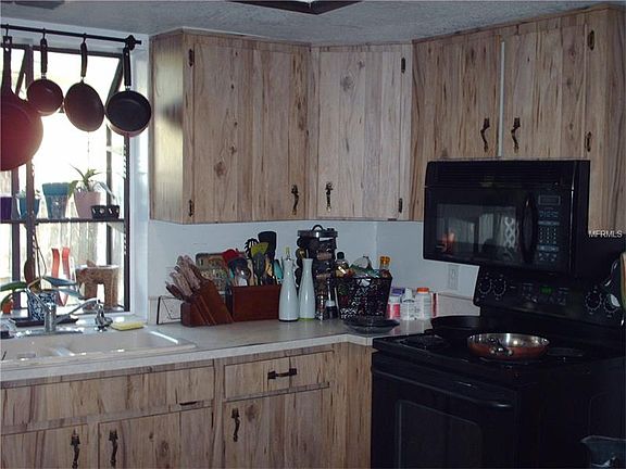2nd image of 6049 High St