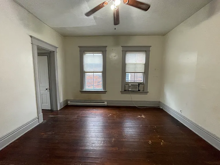 3937 Decoursey Ave #2R — Photo 2