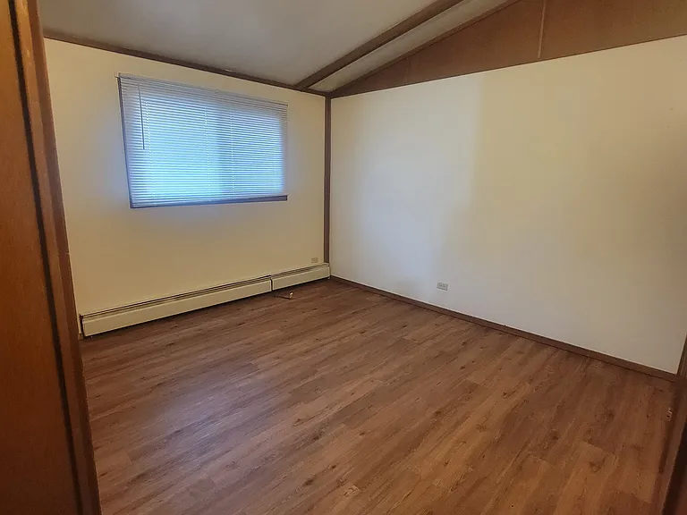 1729 Buehring Rd #2 — Photo 4