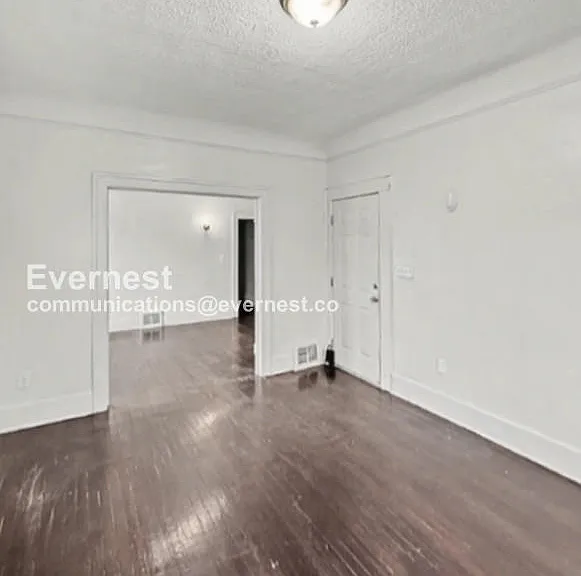 11391 Belleterre Ave #1S — Photo 7