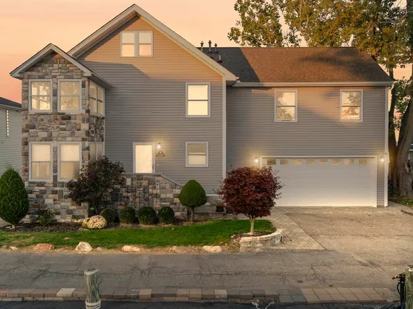 50740 Base St, New Baltimore, MI 48047