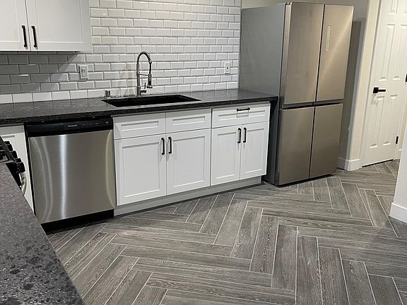2nd image of 516 13th St #518