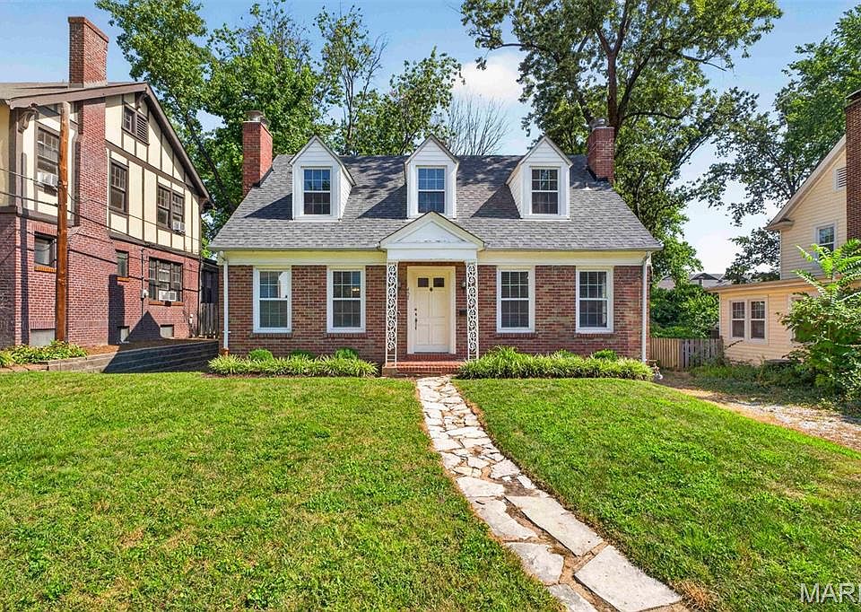 1st image of 457 Catalina Ave