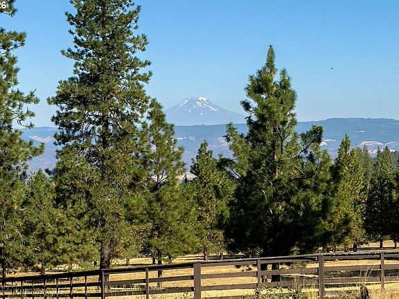 5th image of 7000 Seven Mile Hill Rd
