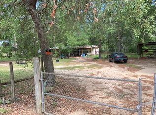 120 Pecan St, Nicholls, GA 31554