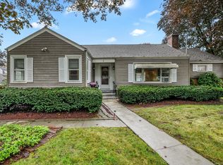 1 Chapman Ave, Quaker Hill, CT 06375