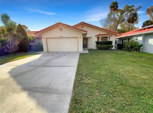 665 Nighthawk Cir, Winter Springs, FL 32708