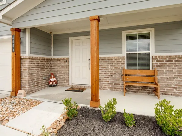 6005 Eagle Ridge Dr, Bryan, TX 77807