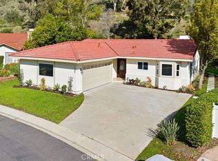 1069 Belleza St, Camarillo, CA 93012