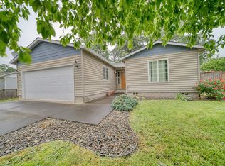 466 Raven Wood Ct, Saint Helens, OR 97051
