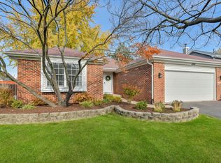 2642 Emma Cir, Aurora, IL 60504