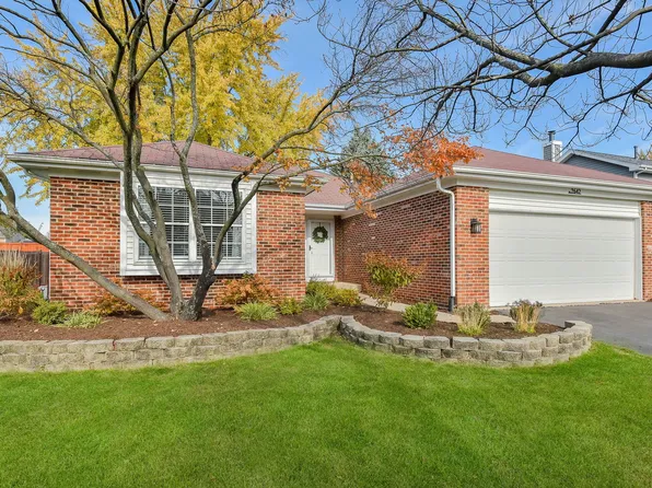 2642 Emma Cir, Aurora, IL 60504