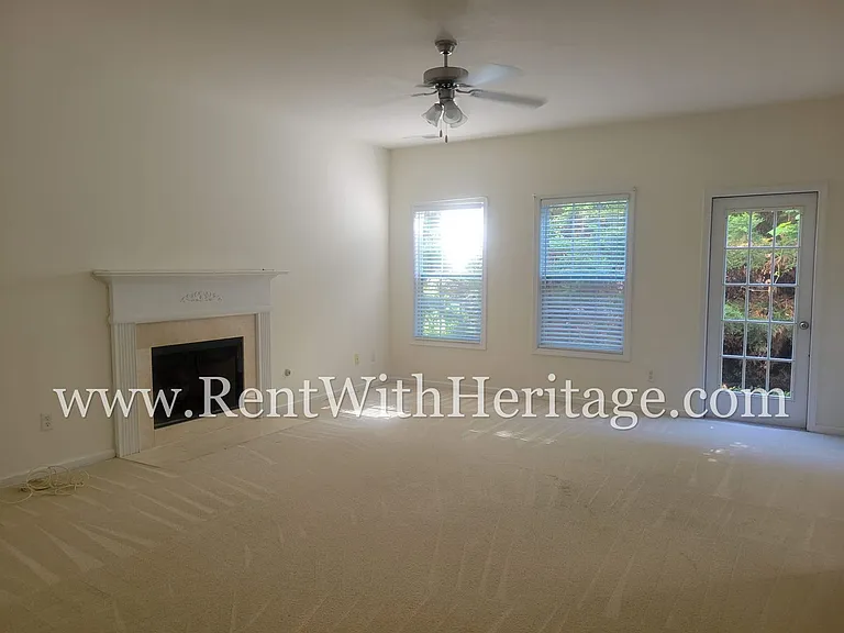 6484 Barkston Trce — Photo 8