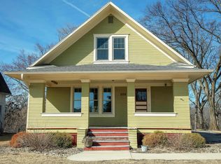 208 1st Ave, Frederika, IA 50631