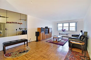 Sold by Citi Habitats