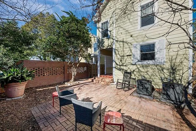 723 Pollock St — Photo 5