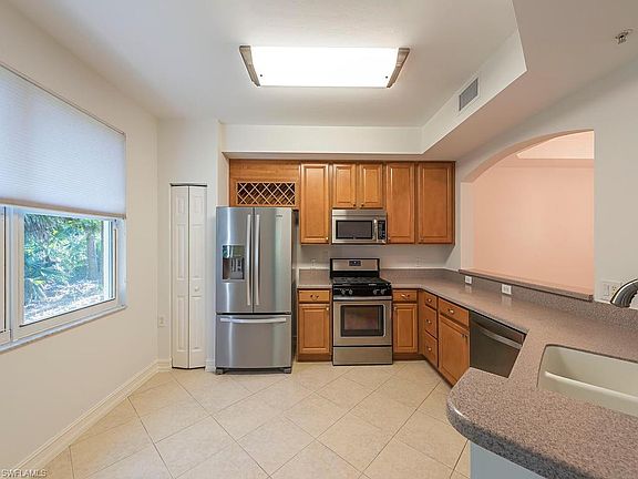 3rd image of 1886 Tarpon Bay Dr S #1-102