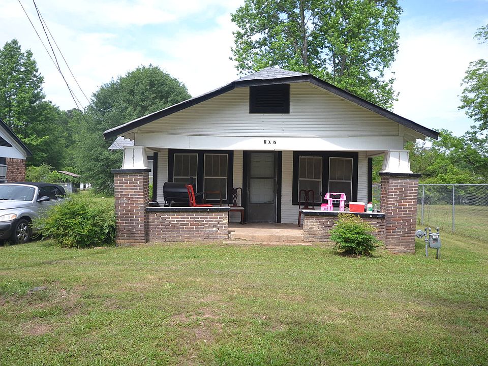 2nd image of 107 S Lee St