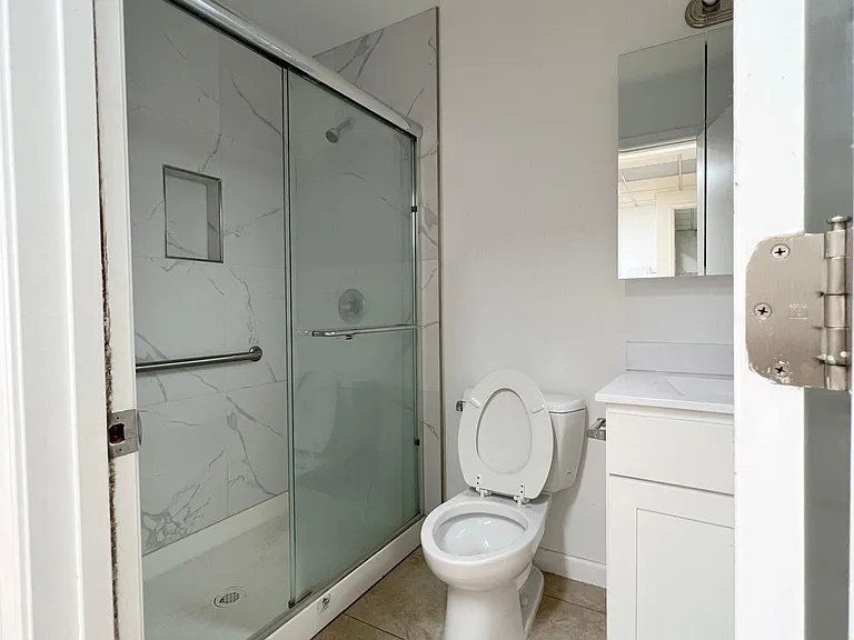 737 Grant Ave #C1 — Photo 7