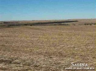 2 NW 4th St #16-8-2, Miltonvale, KS 67466