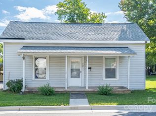 337 Brawley Ave, Mooresville, NC 28115