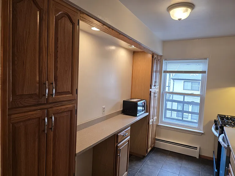 1624 Valley St #2B — Photo 7