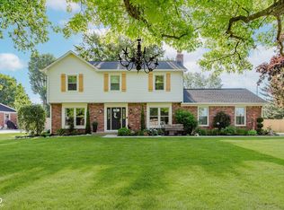 8201 Castle Dr, Indianapolis, IN 46256