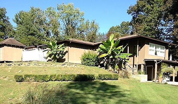 1st image of 4425 Hickory Ln